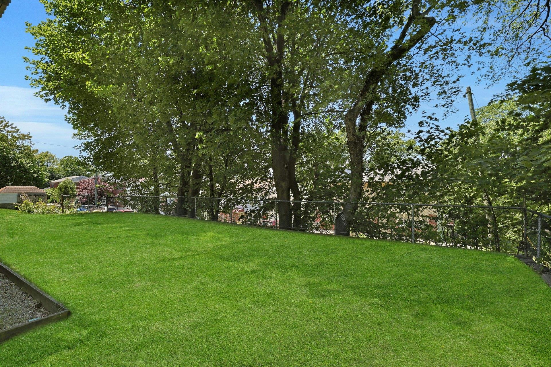 53 Prior Place, Yonkers, New York image 33