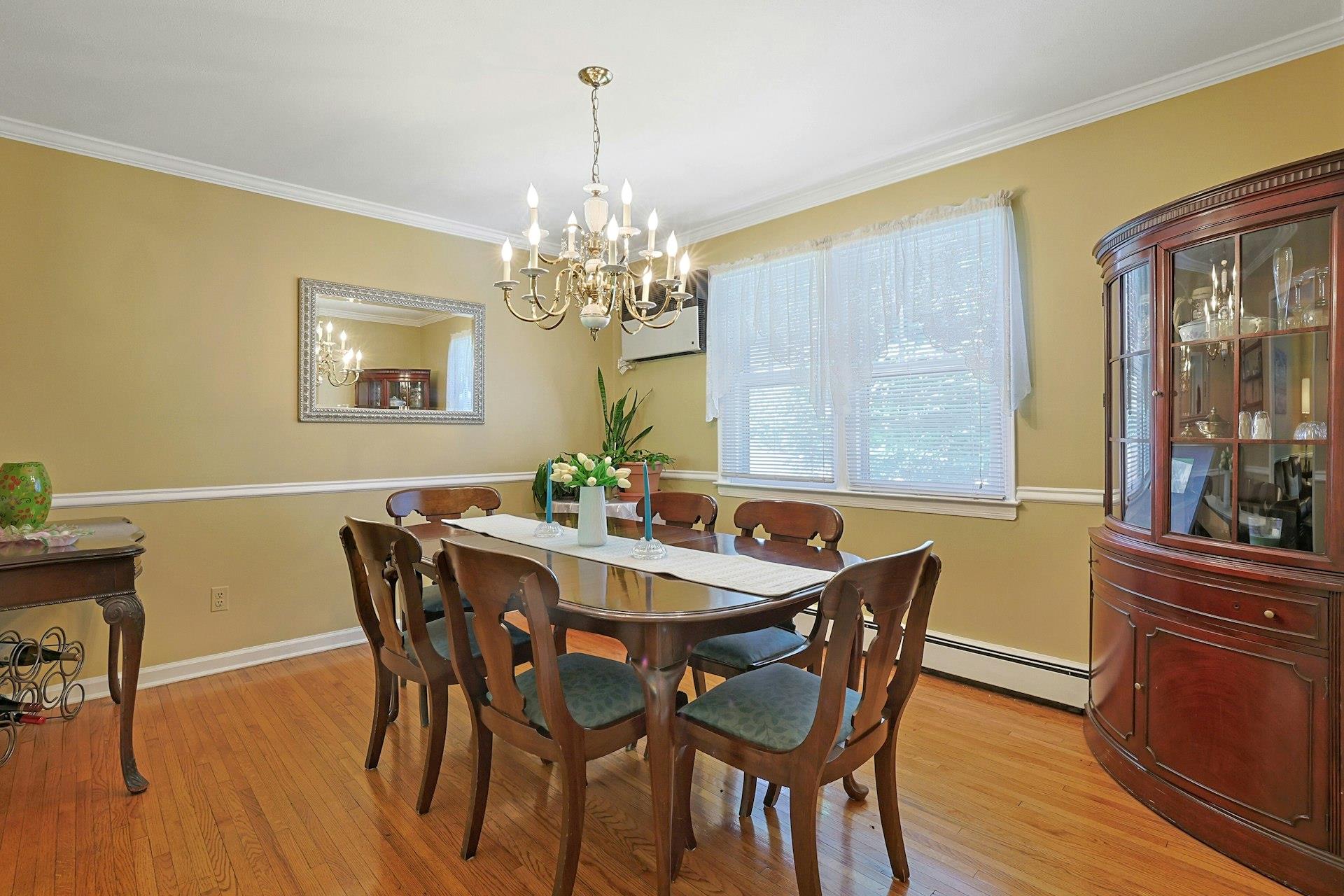 53 Prior Place, Yonkers, New York image 8