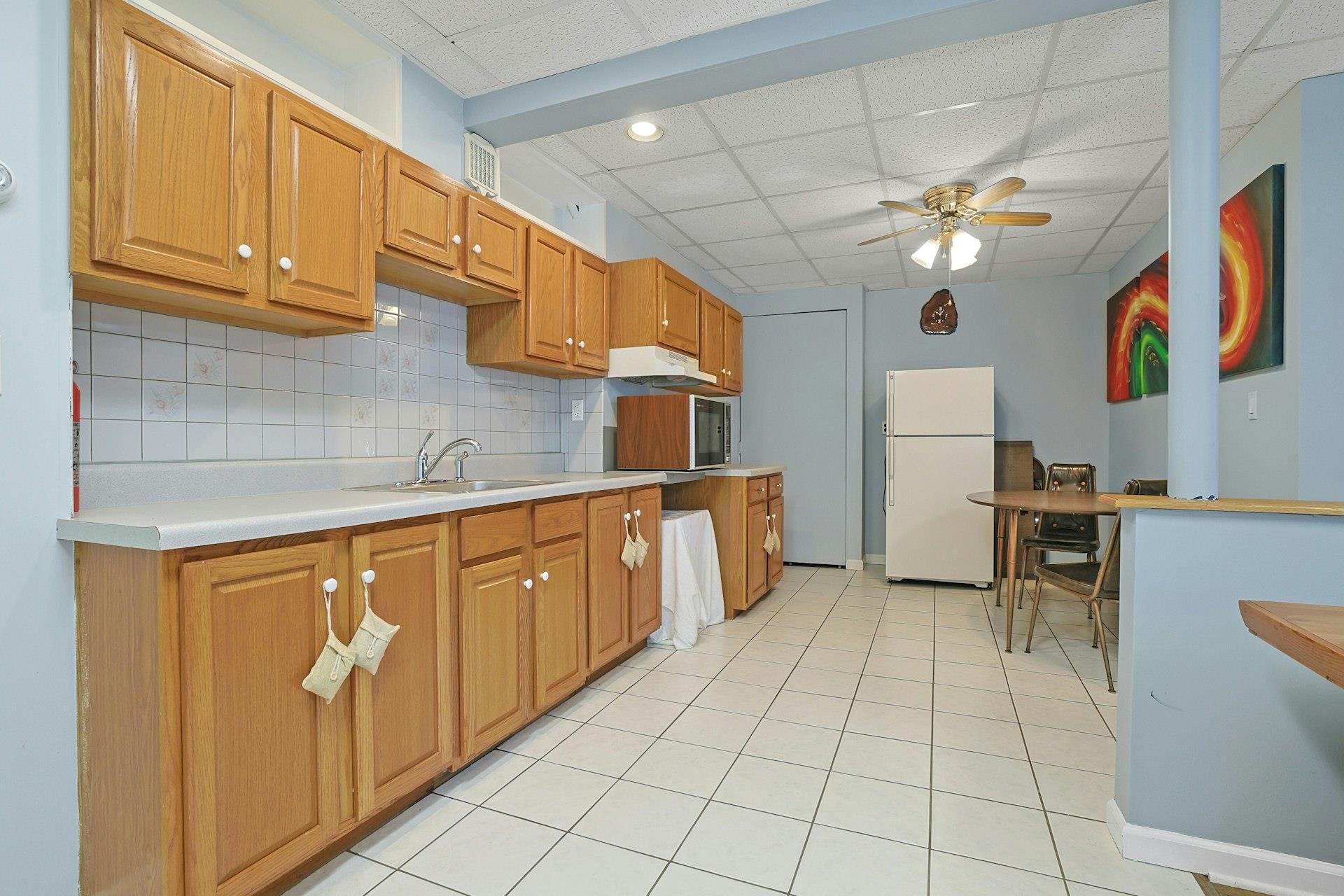53 Prior Place, Yonkers, New York image 23
