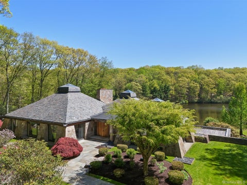 Tiny photo for 164 Eastwoods Road, Pound Ridge, NY 10576 (MLS # 1007263)
