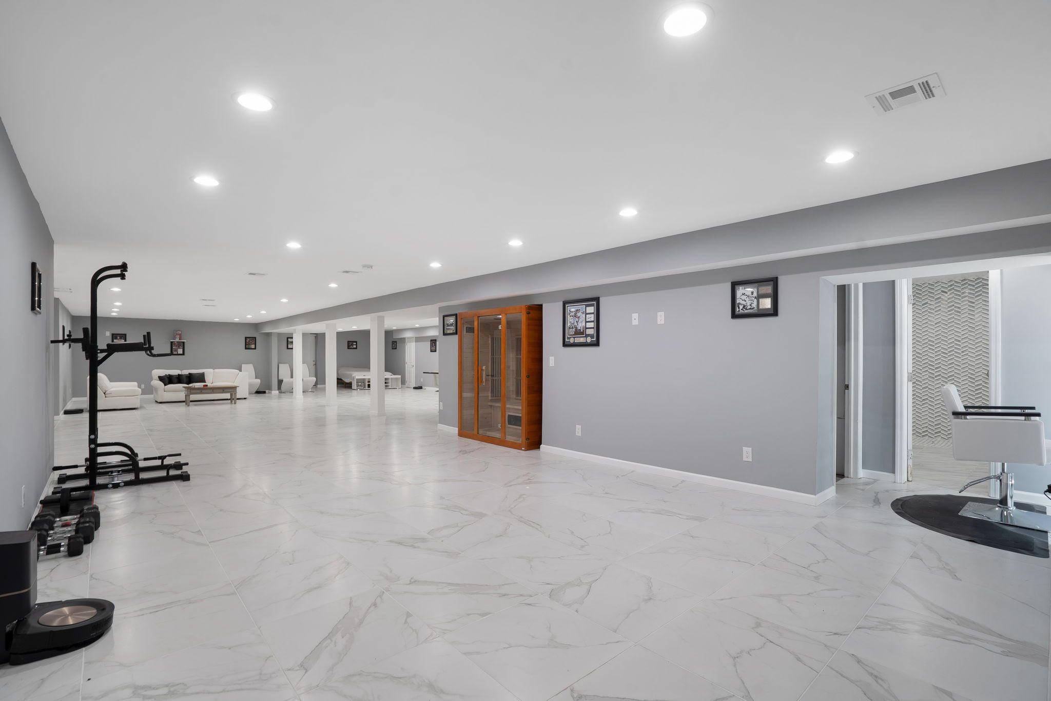 91 Fairmont Avenue, Medford, New York image 24