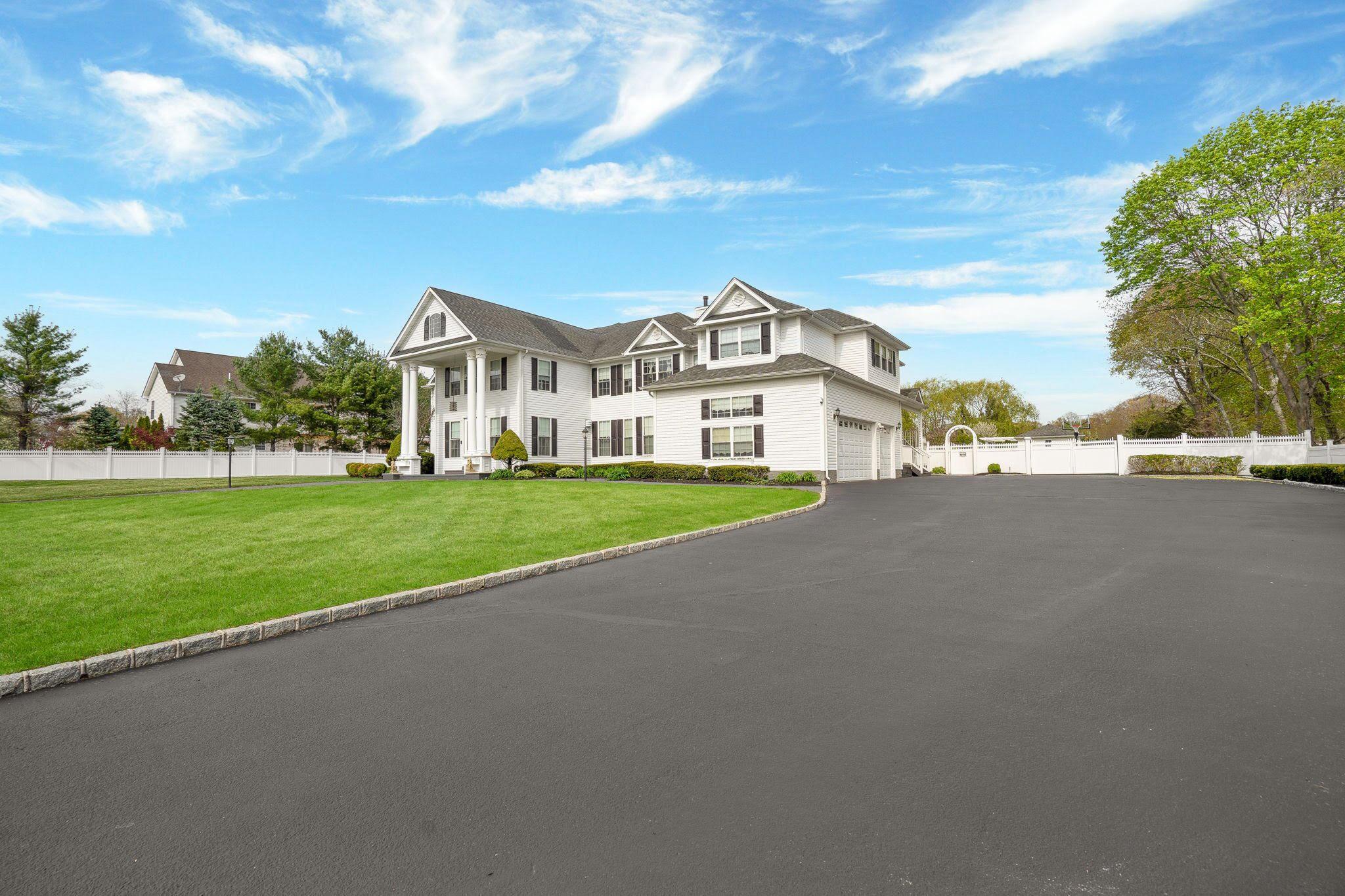91 Fairmont Avenue, Medford, New York image 5