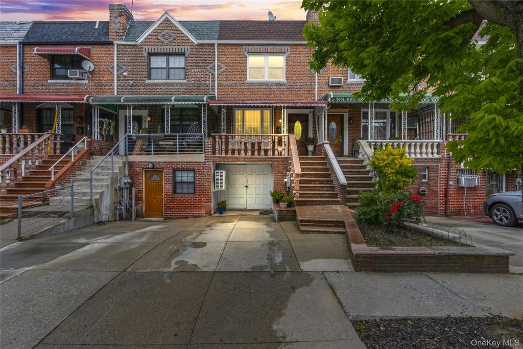 Photo of 157 E 49th Street, Brooklyn, NY 11203 (MLS # 1025021)