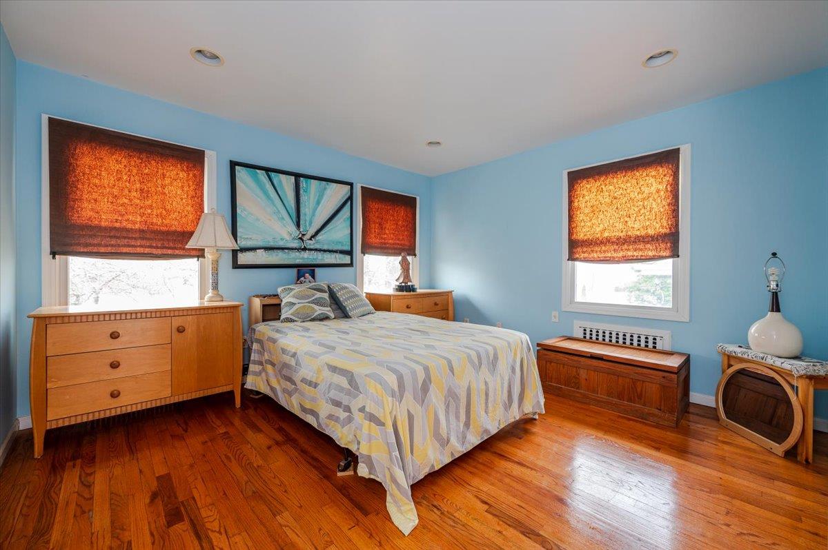 615 E Walnut Street, Long Beach, New York image 16