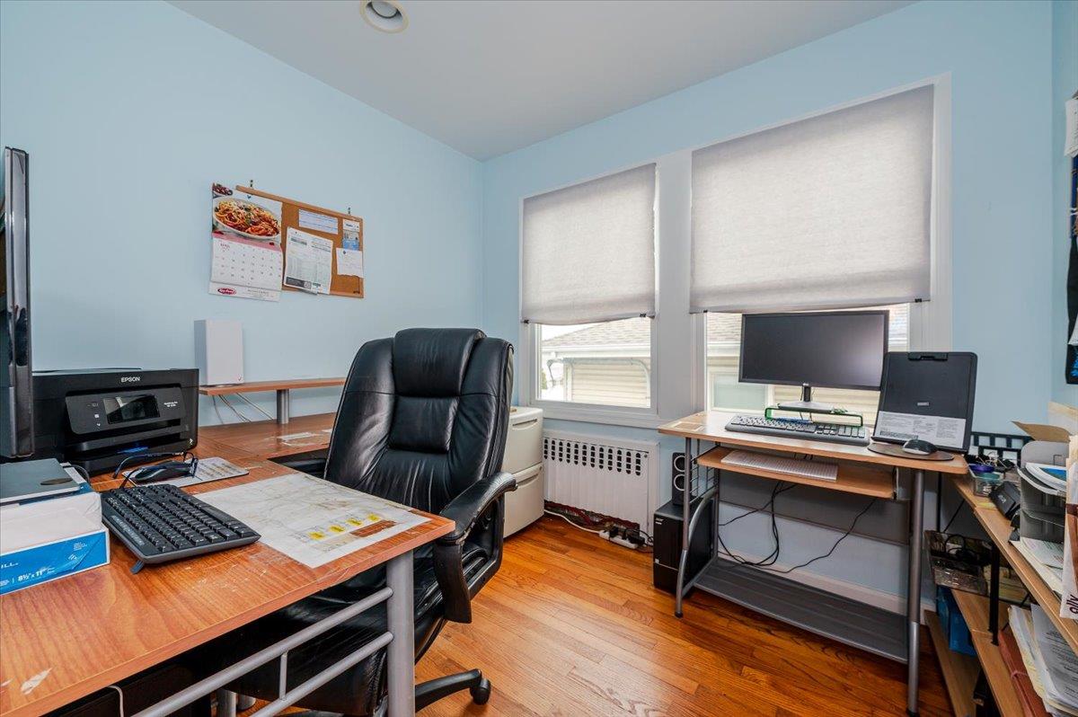 615 E Walnut Street, Long Beach, New York image 18