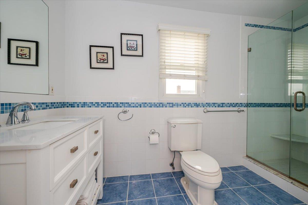 615 E Walnut Street, Long Beach, New York image 19