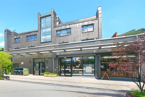 60-11 39 Avenue Woodside NY 11377