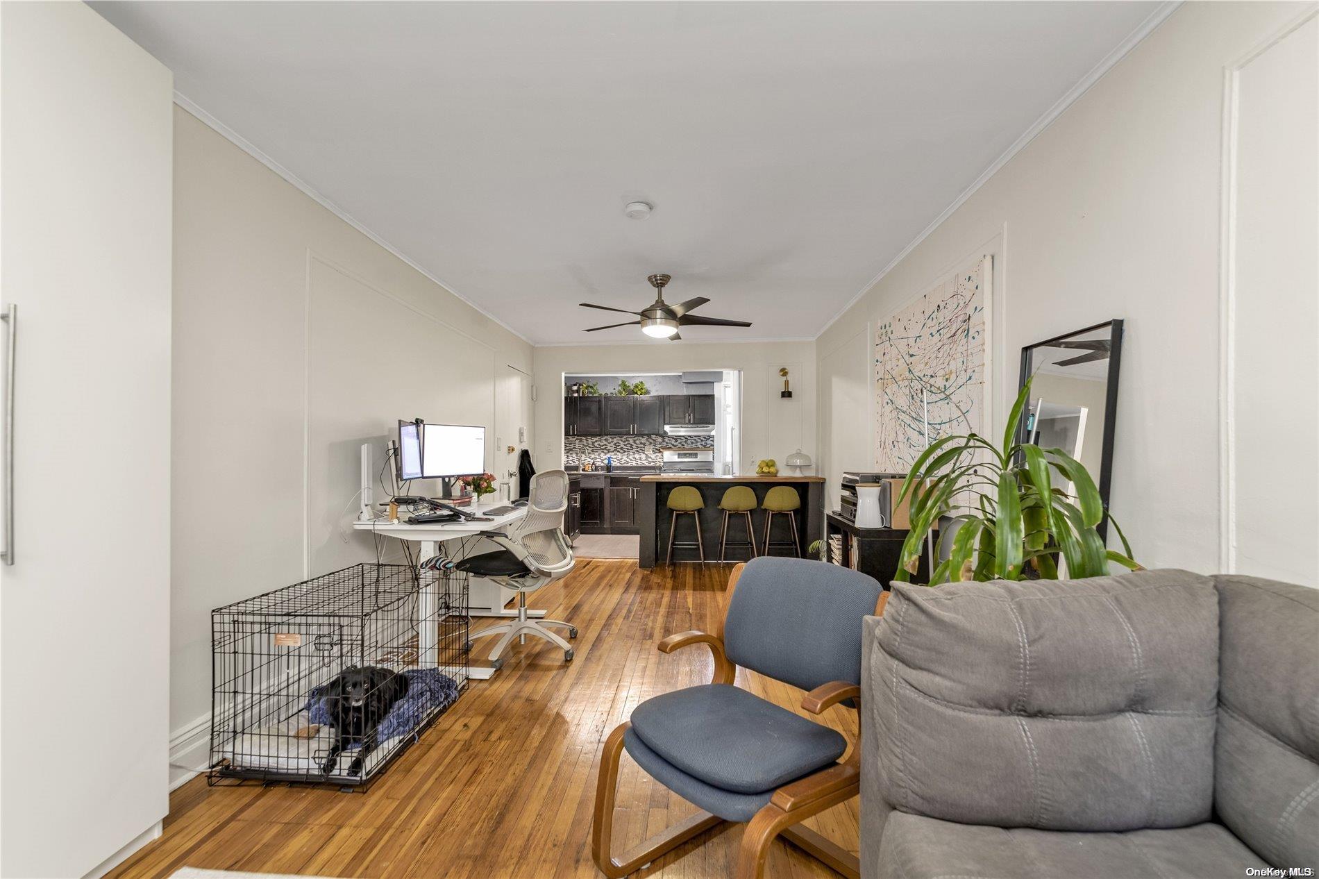 30-35 49St