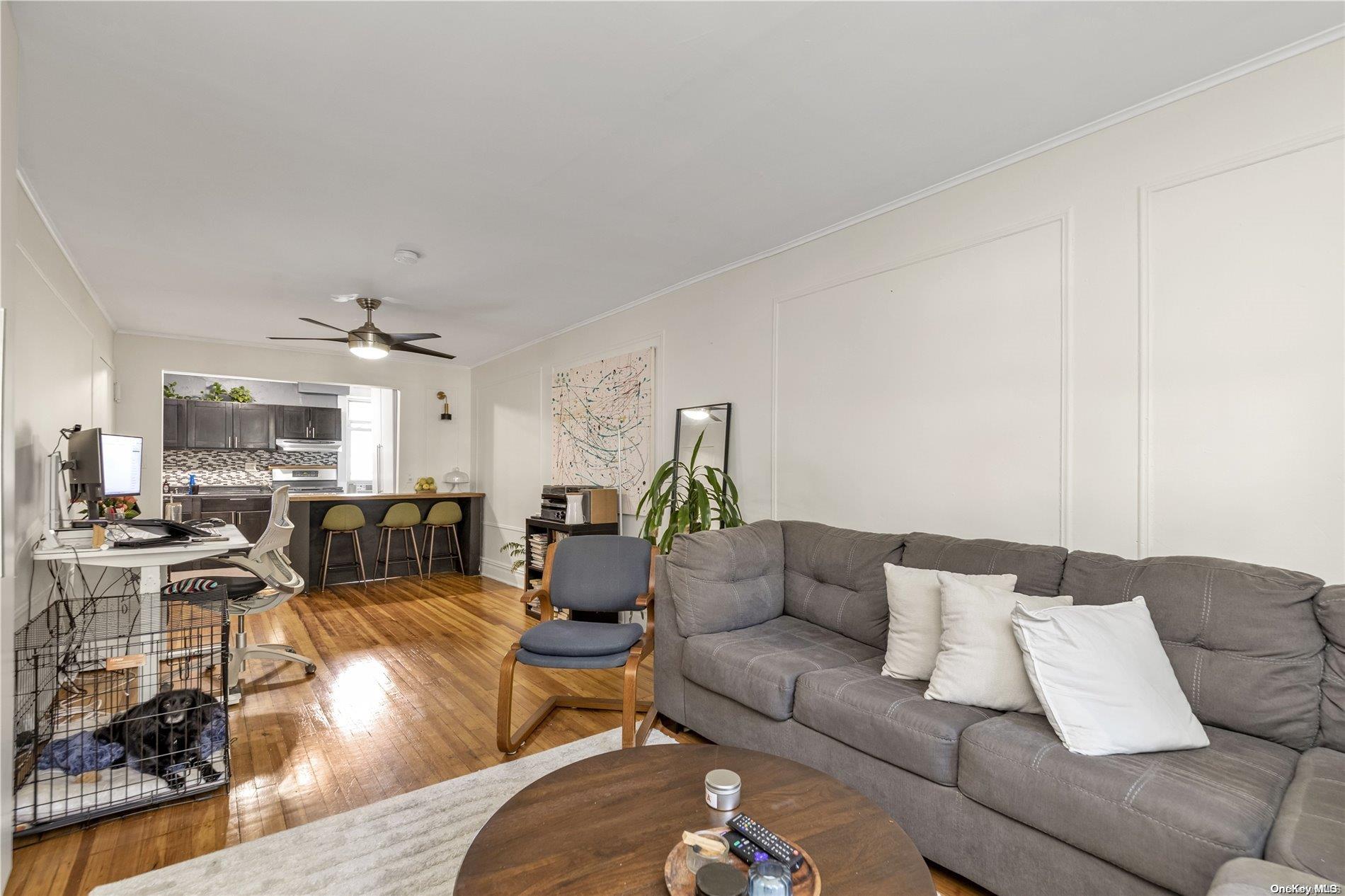30-35 49St