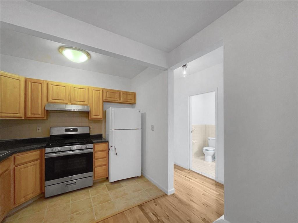 400 E 161 Street #5D, Bronx, New York image 3