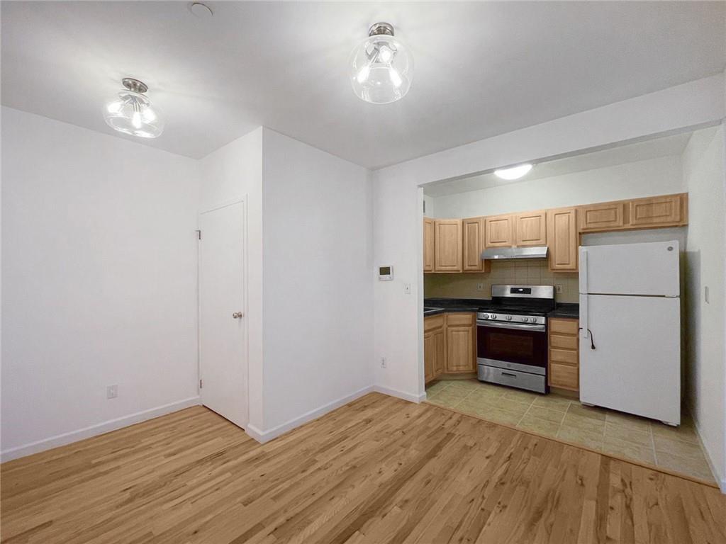 400 E 161 Street #5D, Bronx, New York image 4