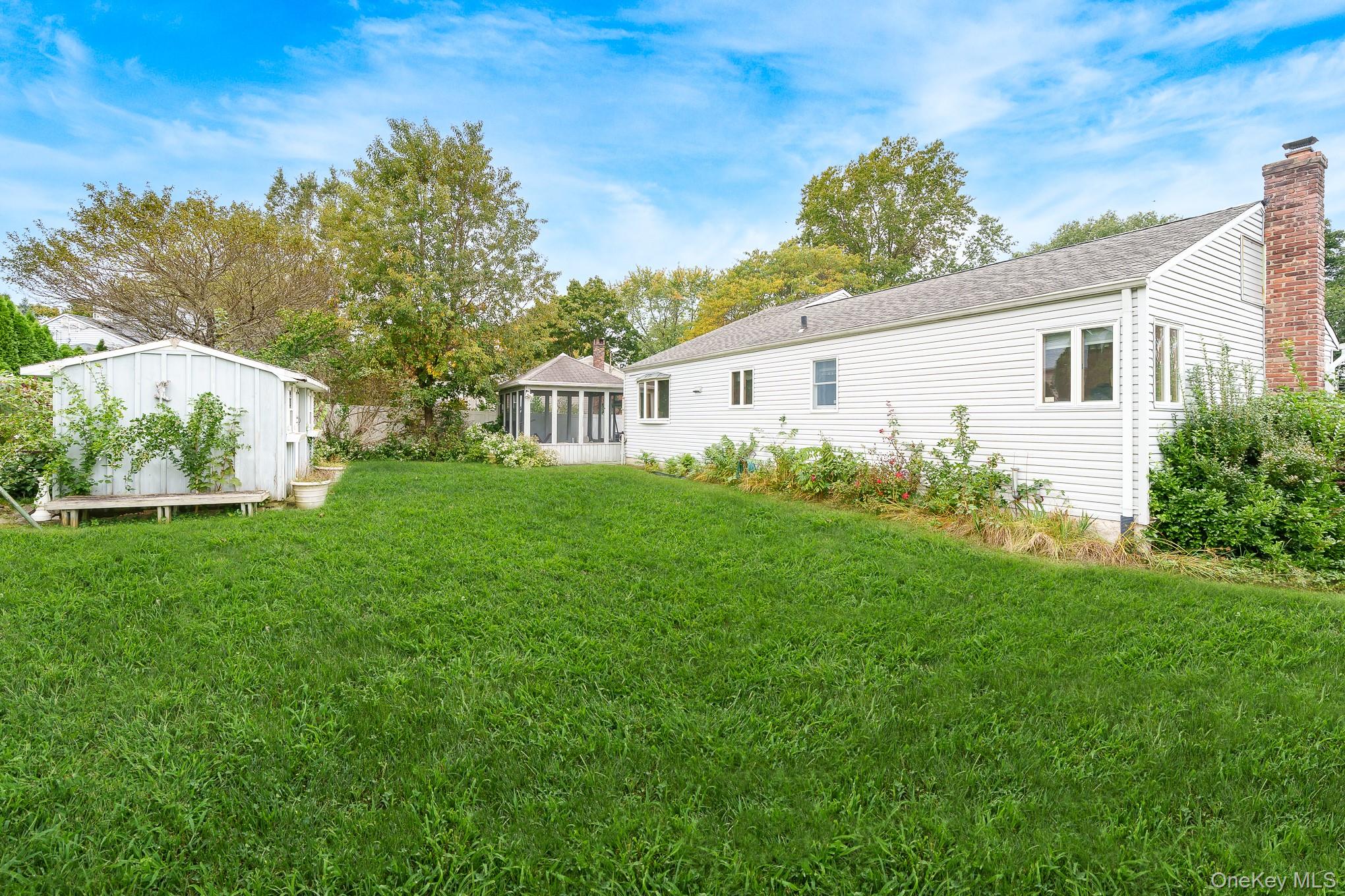 42 Peachtree Lane - Photo 3