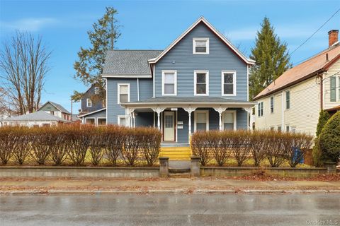 Multifamily For Sale - 127 E Chester Street<br/> Kingston, NY 12401