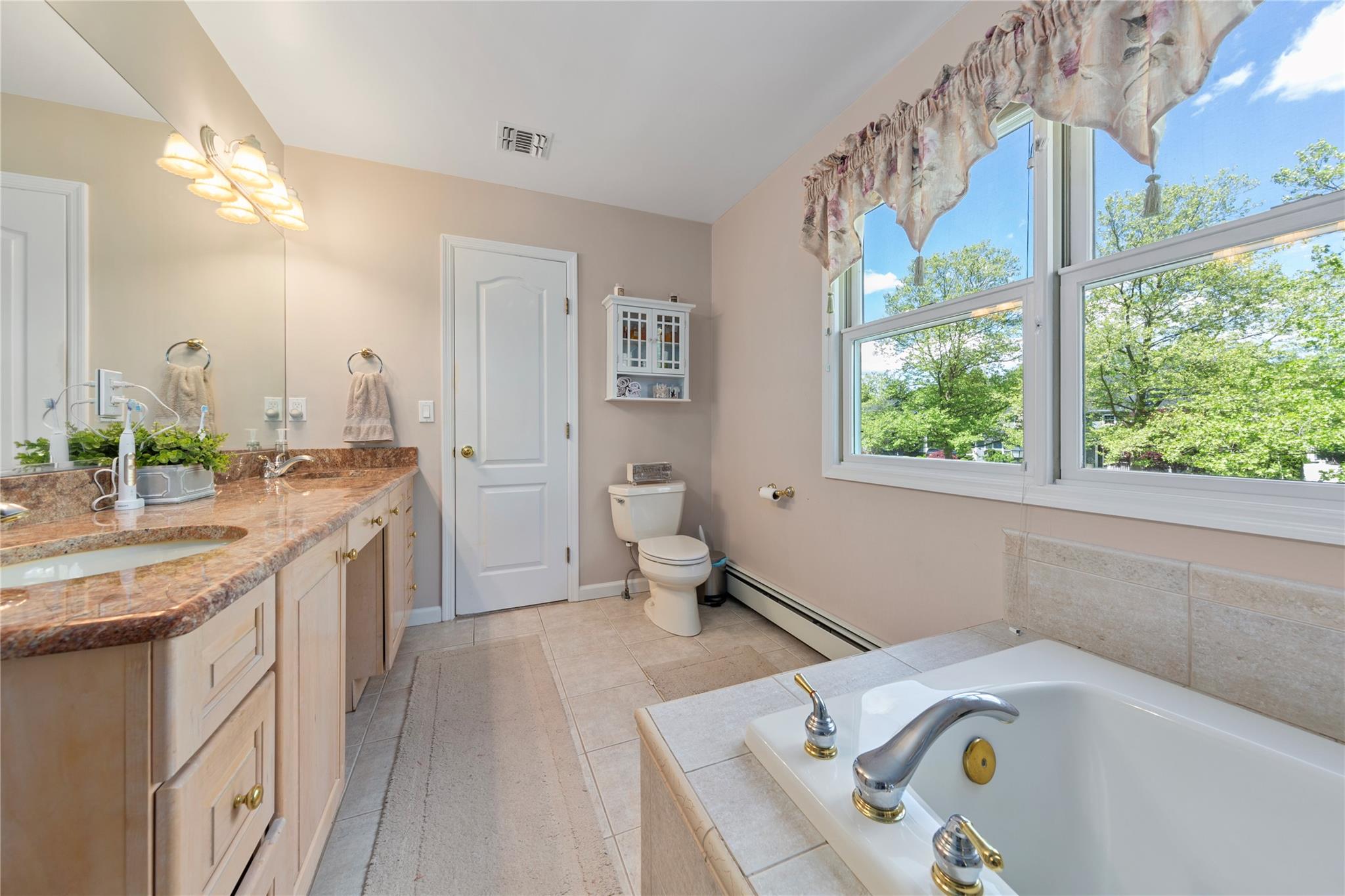 3 Angelica Court, Hauppauge, New York image 30
