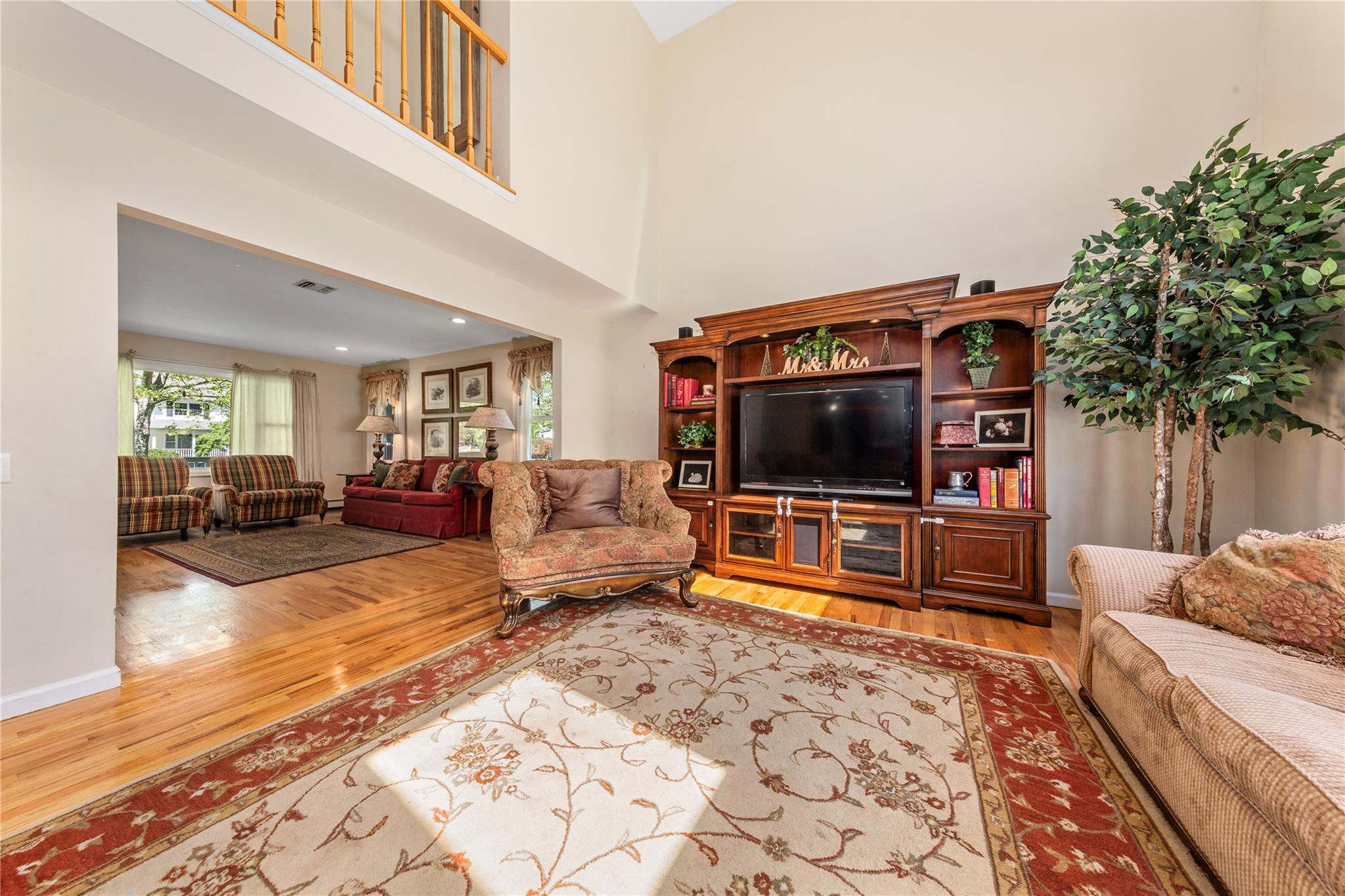3 Angelica Court, Hauppauge, New York image 8
