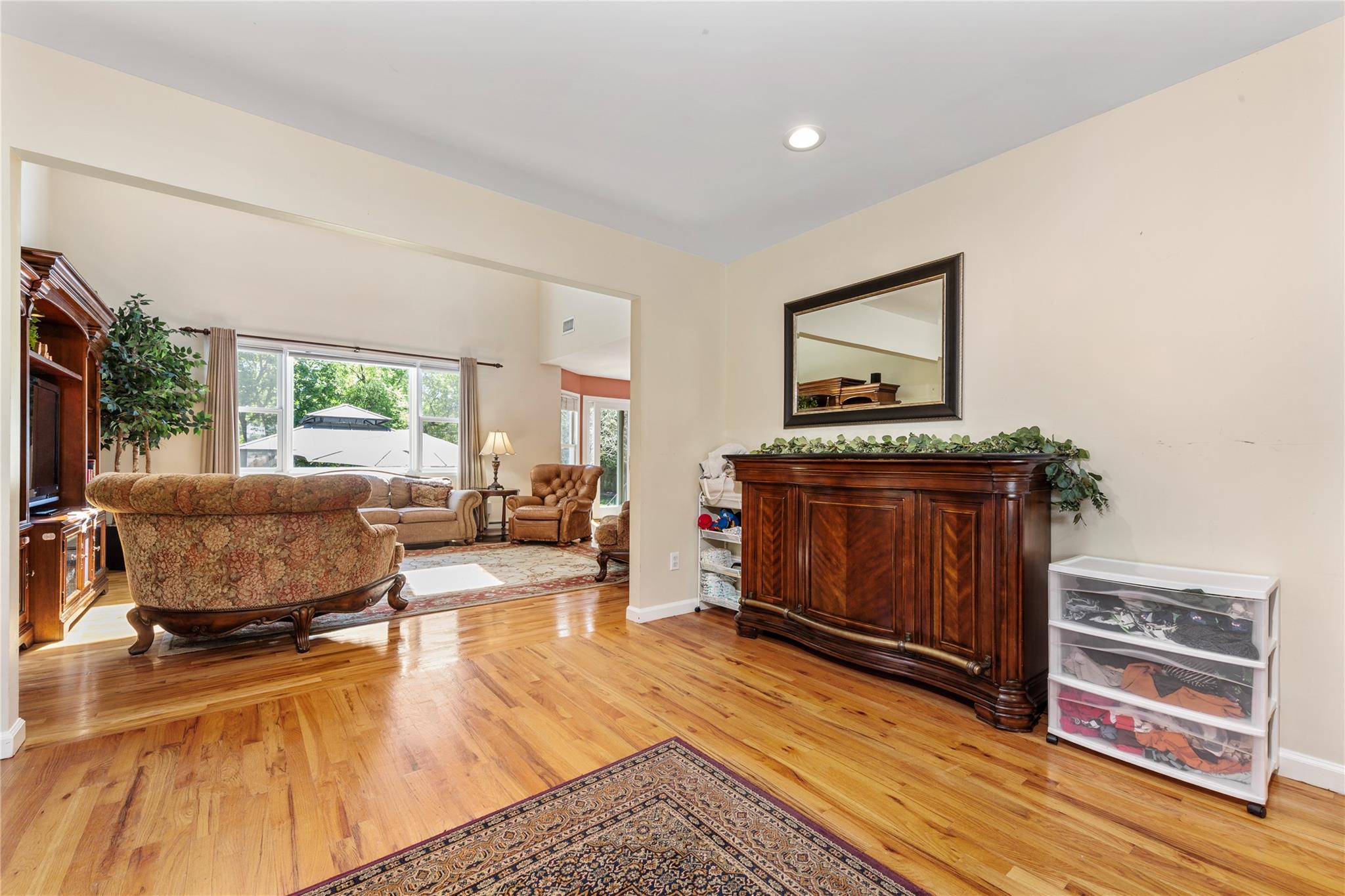 3 Angelica Court, Hauppauge, New York image 6