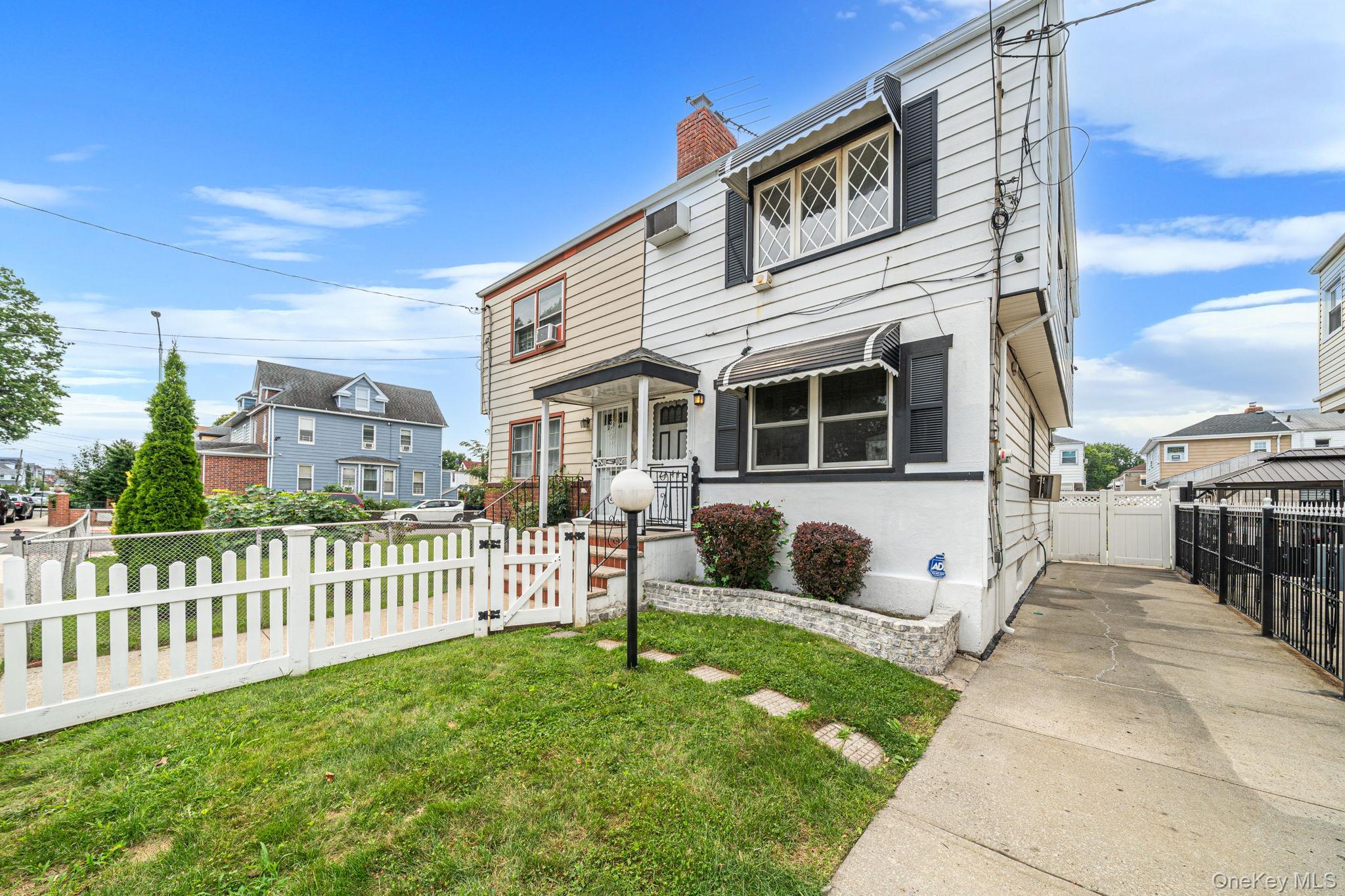 2444 Ericsson Street - Photo 3