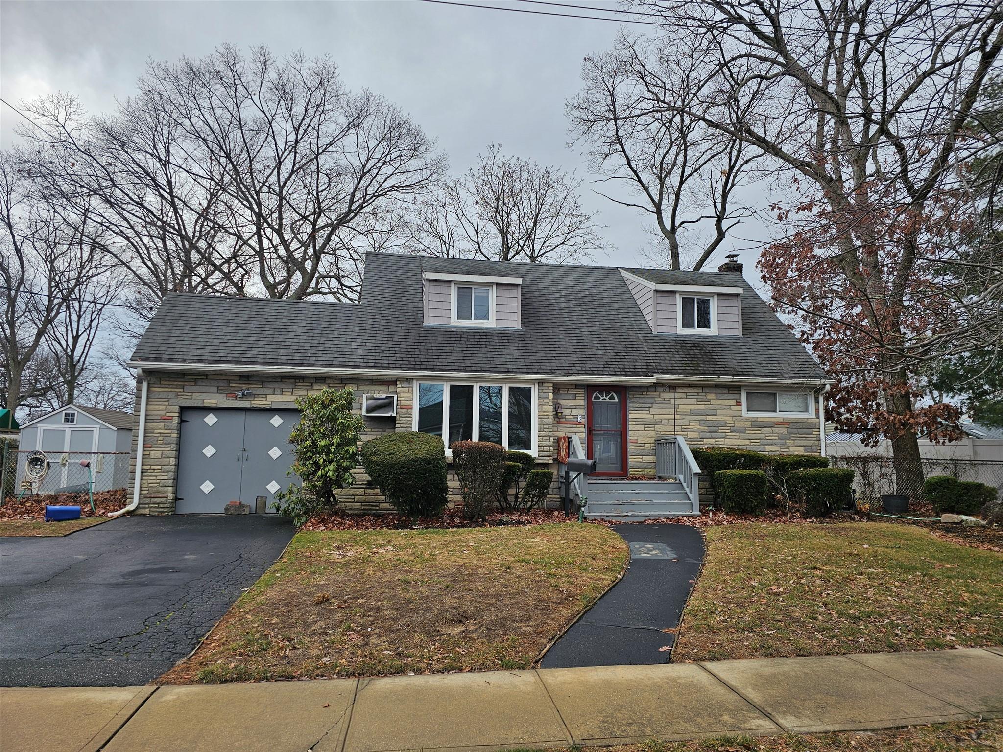 3 Cedar Place, Massapequa, New York image 1