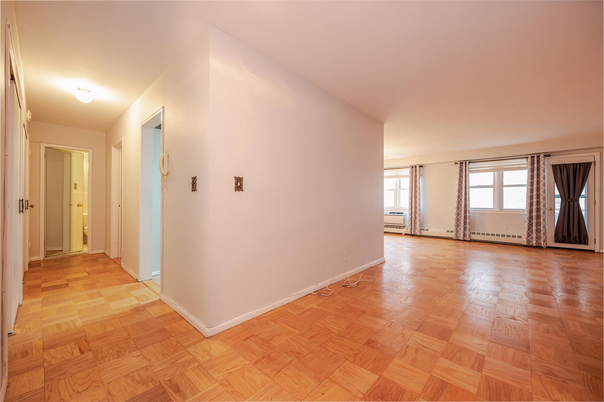 450 Shore Road #2H, Long Beach, New York image 4