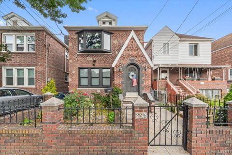 2328 Esplanade Bronx NY 10469