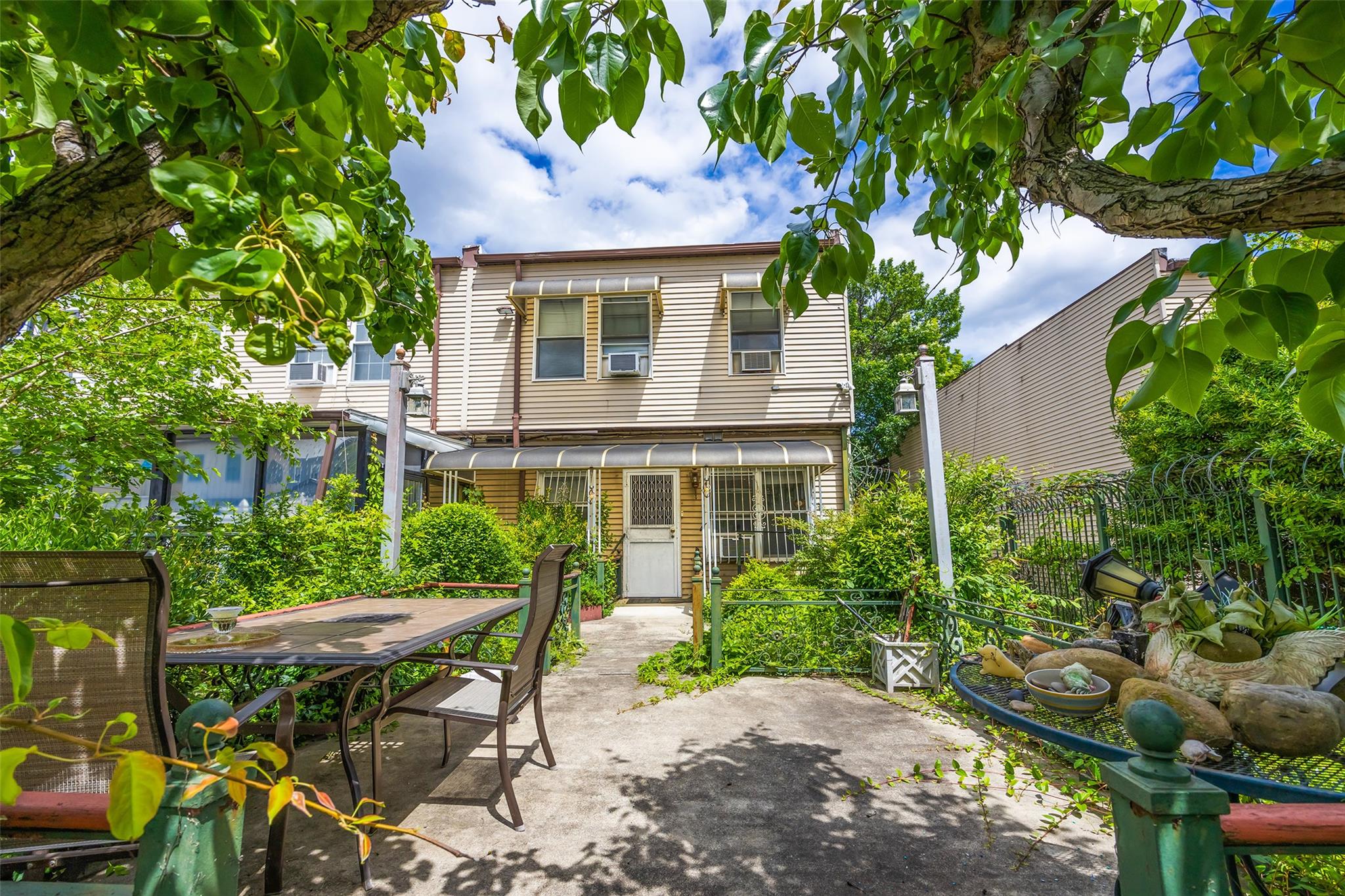 124 Herzl Street, Brooklyn, New York image 5