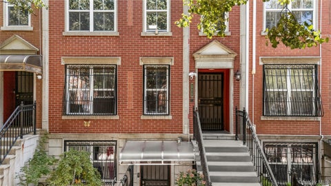 Multifamily For Rent - 204 Covert Street #1A<br/> Brooklyn, NY 11207