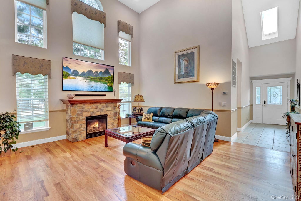 Photo of 11 Tina Lane, Mount Sinai, NY 11766 (MLS # 1053130)