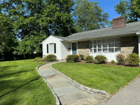 Homes For Rent - 3 Stonewall Lane<br/> Mamaroneck, NY 10543