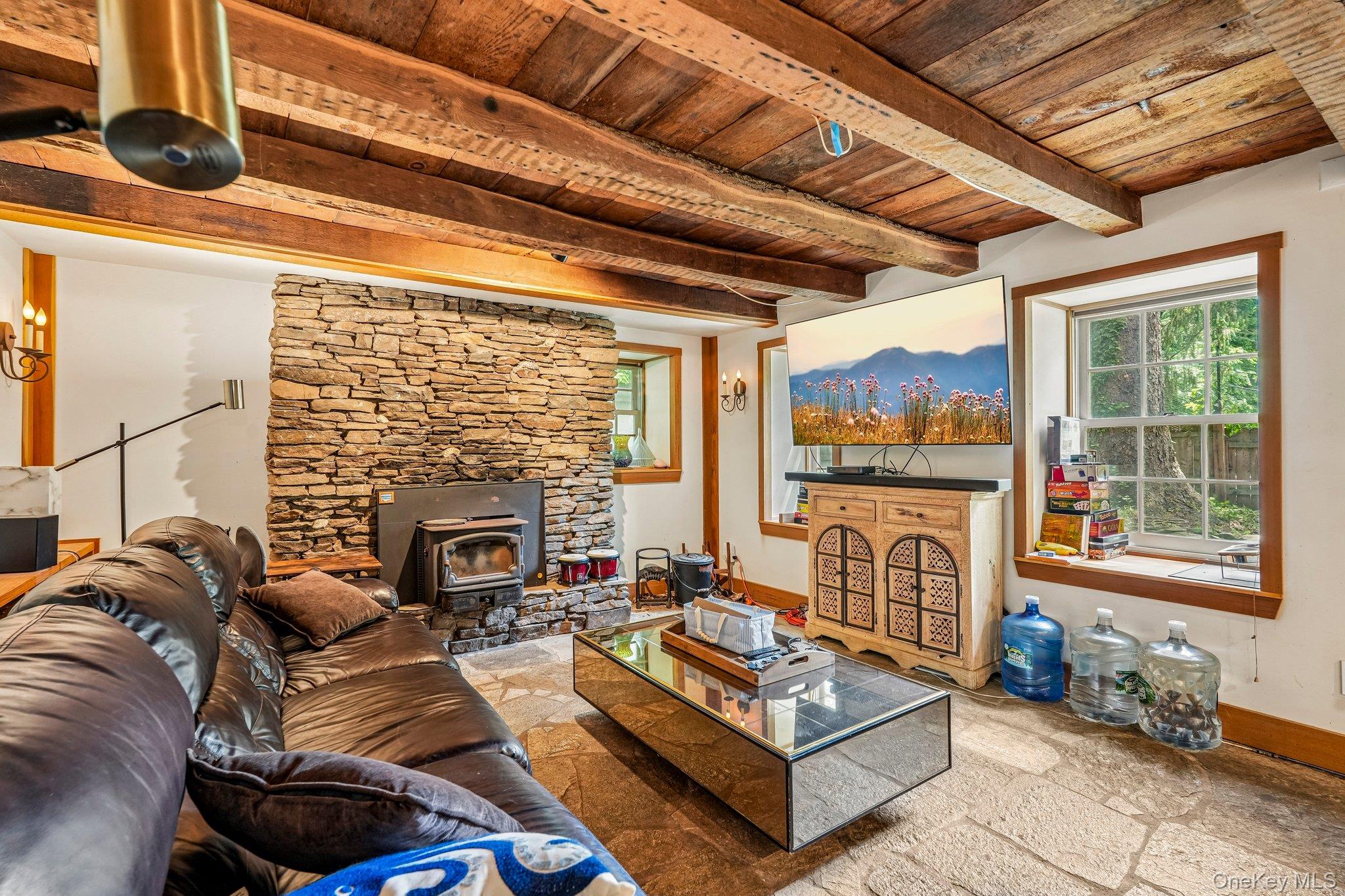 456 Saddle River Road