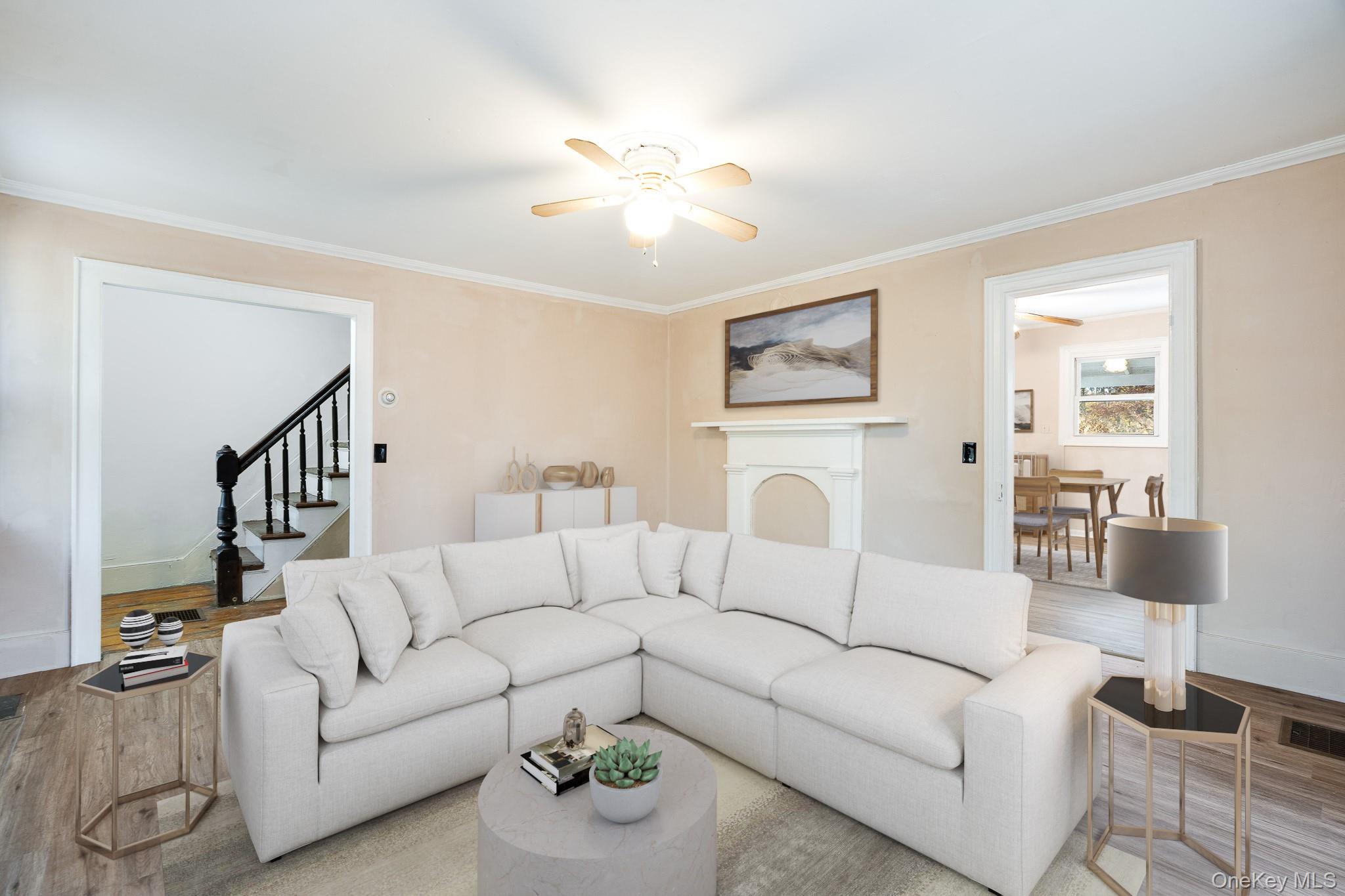 Hyde Park, New York 12538, United States, 4 Bedrooms Bedrooms, ,2 BathroomsBathrooms,Residential,Active,245583