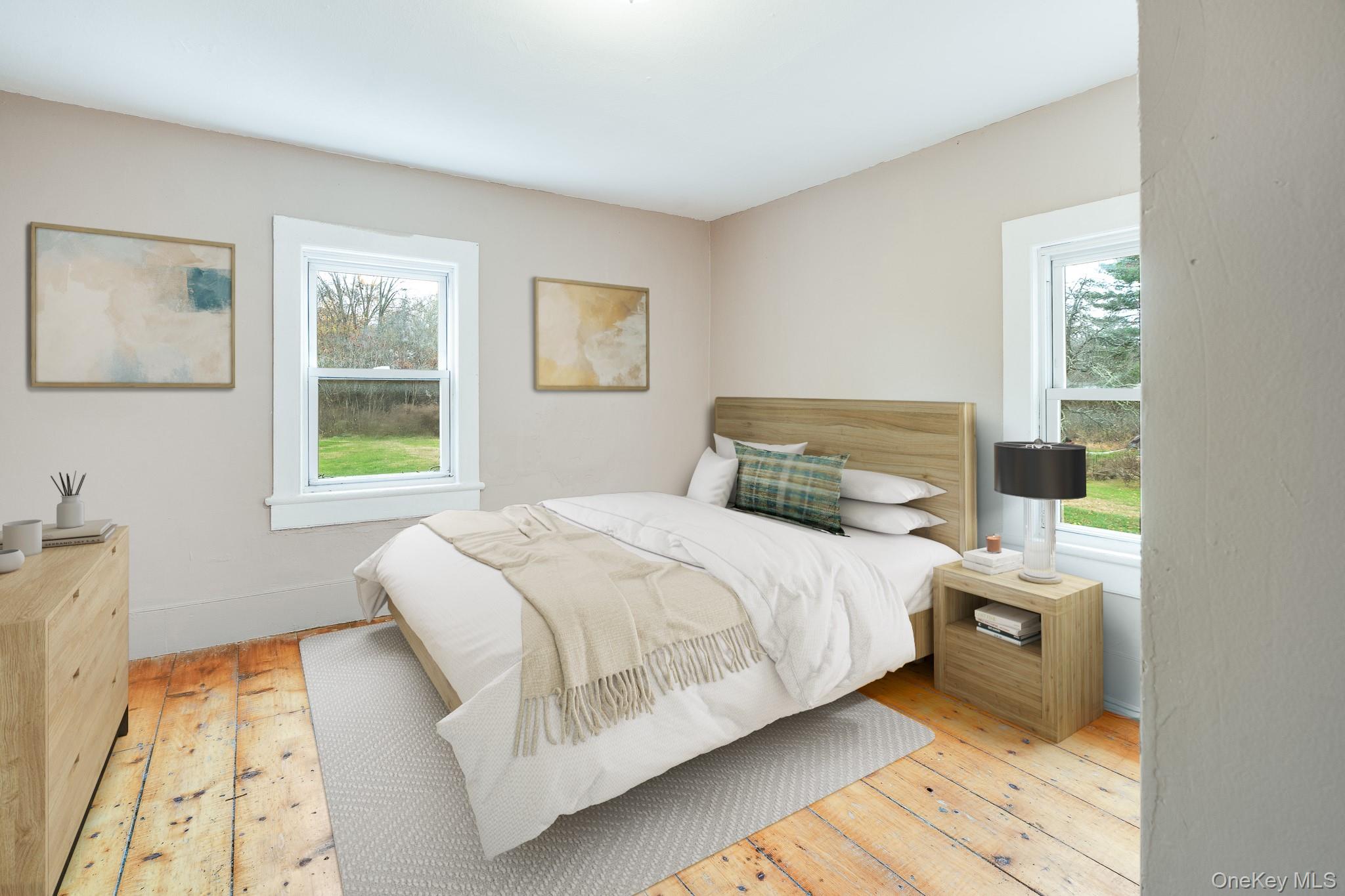 Hyde Park, New York 12538, United States, 4 Bedrooms Bedrooms, ,2 BathroomsBathrooms,Residential,Active,245583