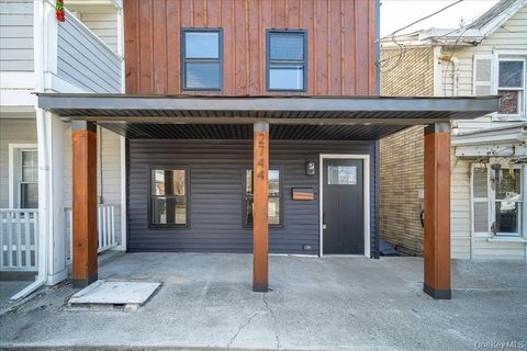 2744 W Main Street Wappingers Falls NY 12590