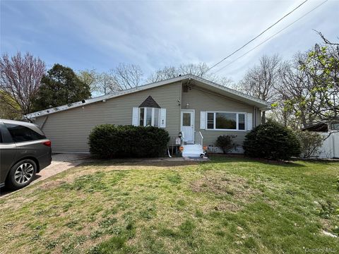 40 Chapel Hill Drive Brentwood NY 11717