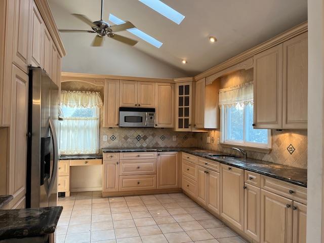 424 Green Avenue, East Meadow, New York image 2
