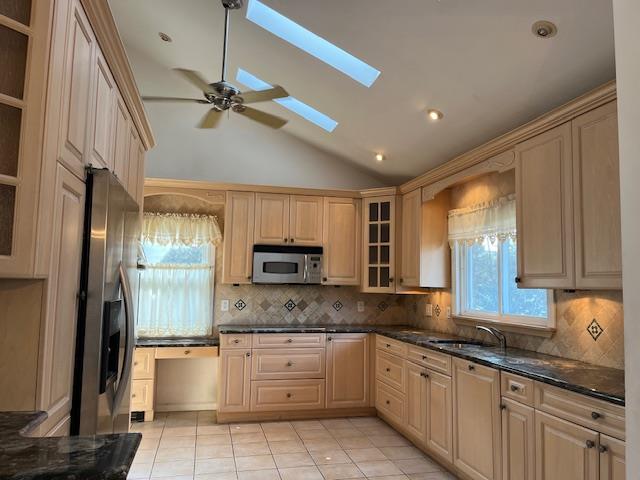 424 Green Avenue, East Meadow, New York image 3