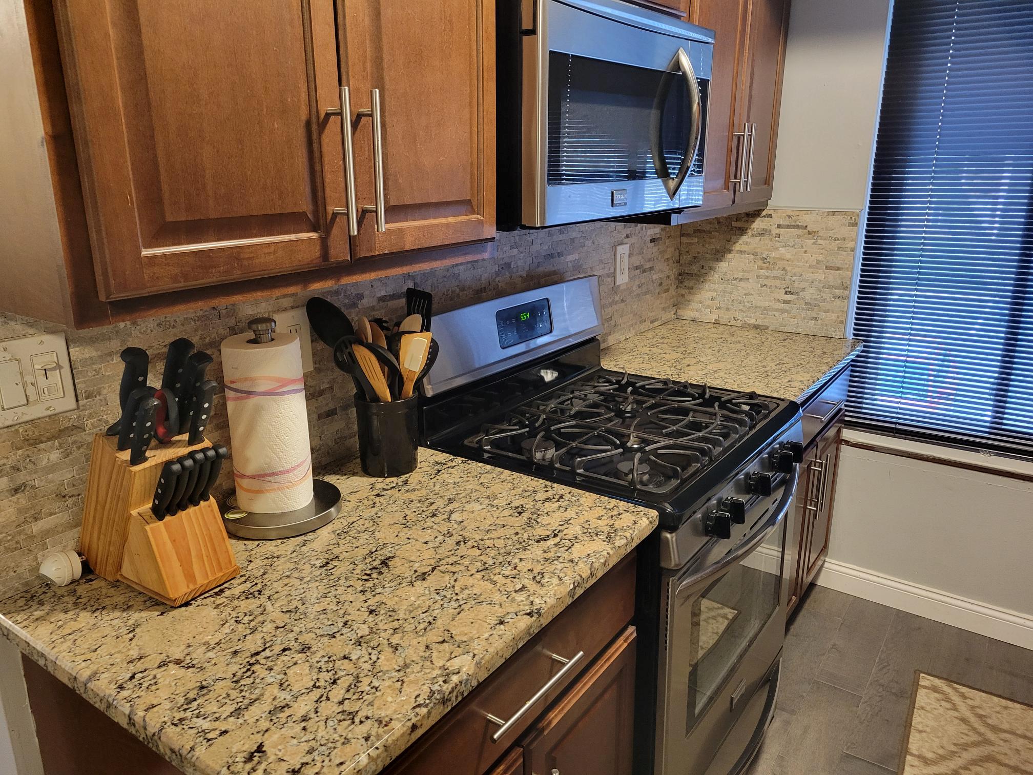 2 Montana Ct Ct #2, Coram, Florida image 5