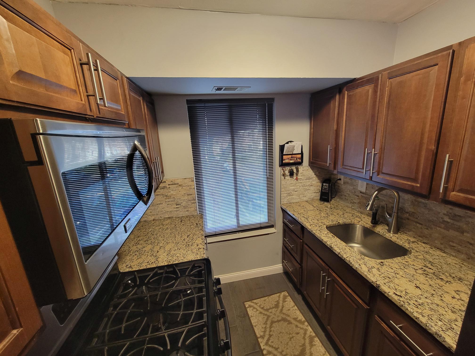 2 Montana Ct Ct #2, Coram, Florida image 2
