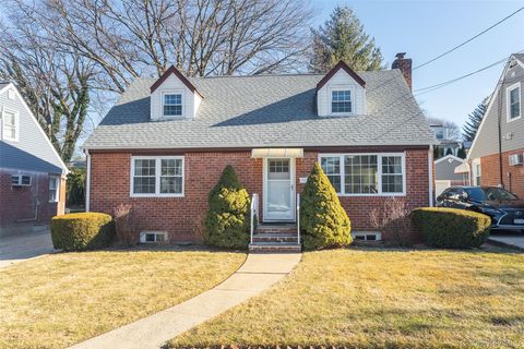 57 Chaffee Avenue, Albertson, NY 11507 - MLS#: 953725