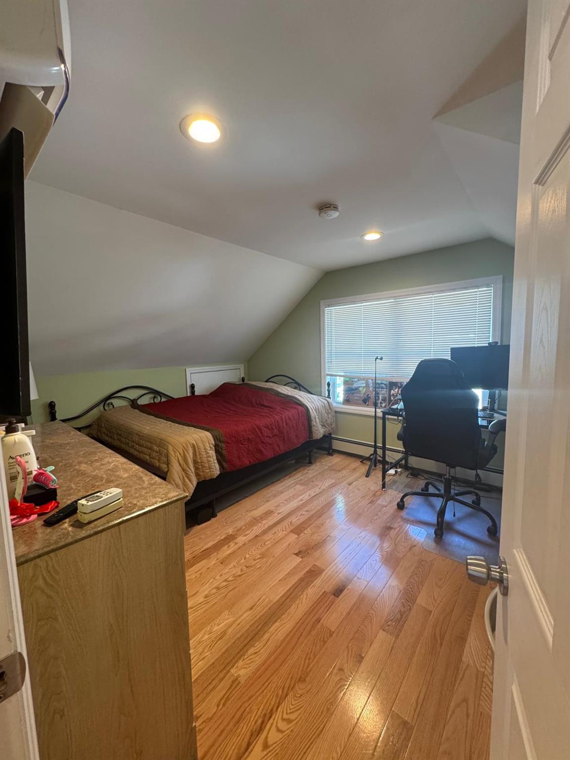 29 Oak Street, Islip, New York image 9