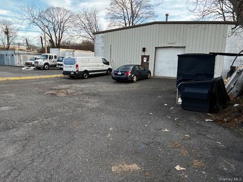 Photo of 464 E Main Street, Patchogue, NY 11772 (MLS # 964889)