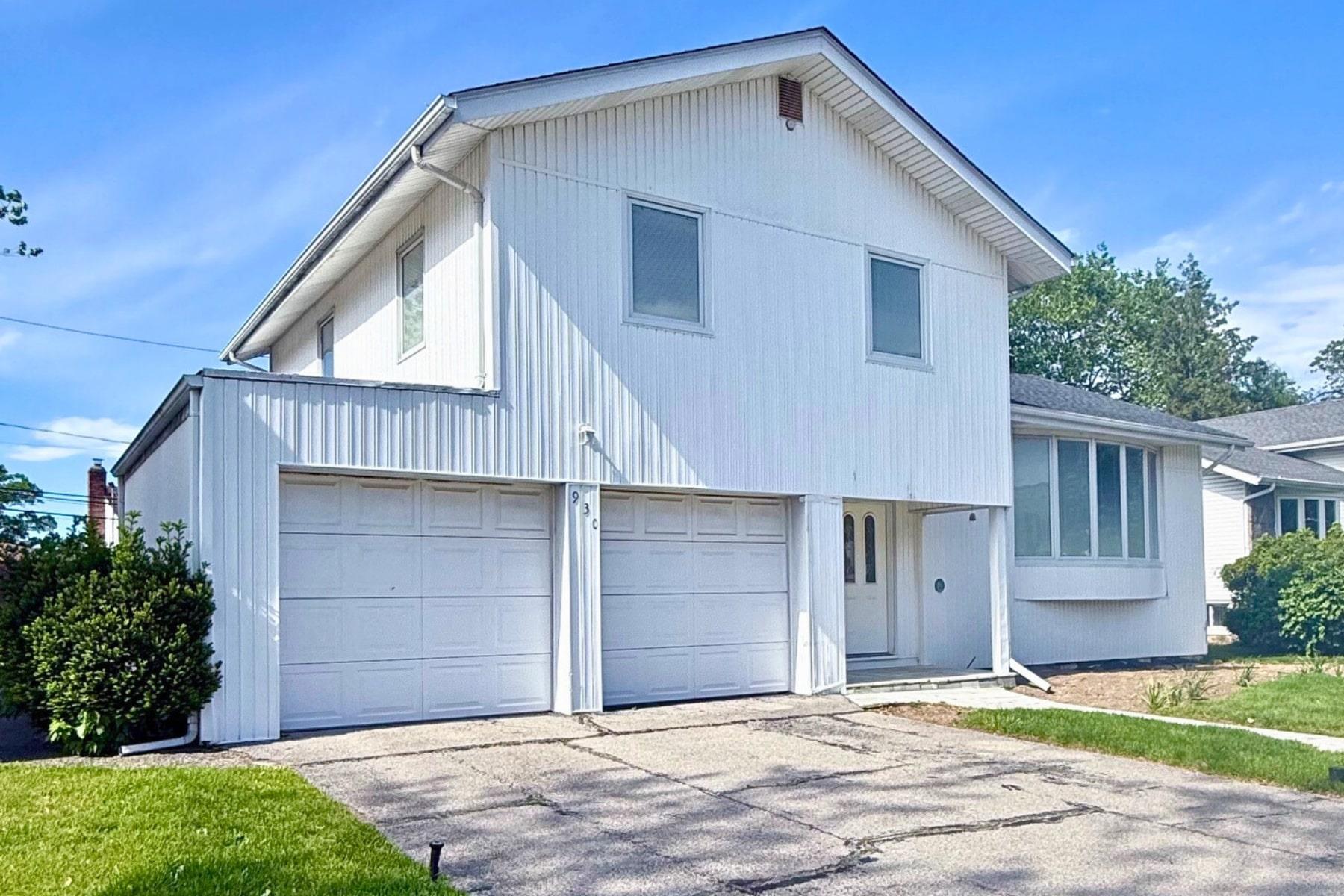 930 Jewel Drive