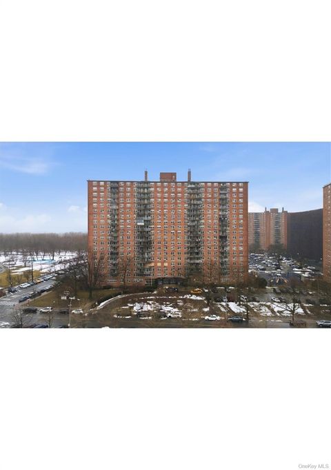 825 Morrison Avenue 8C Bronx NY 10473