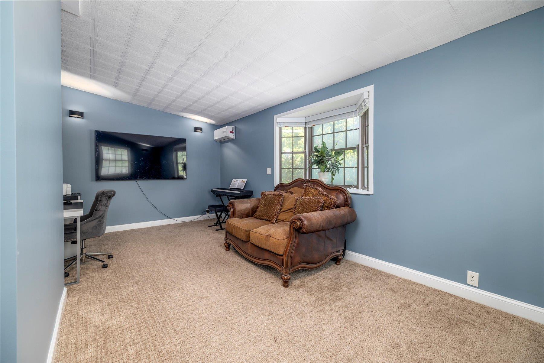 10 Woodland Road, Valley Stream, New York image 6
