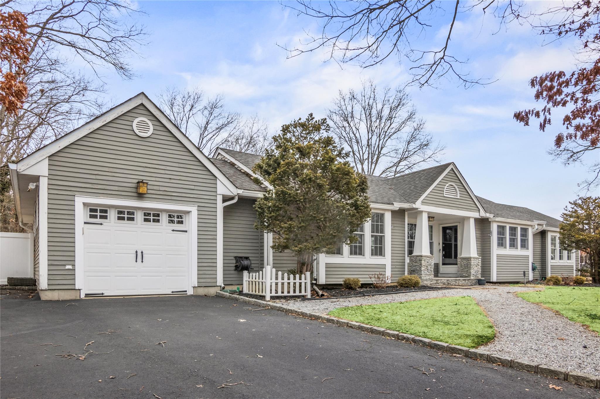 1 Wendy Court, Mount Sinai, New York image 3