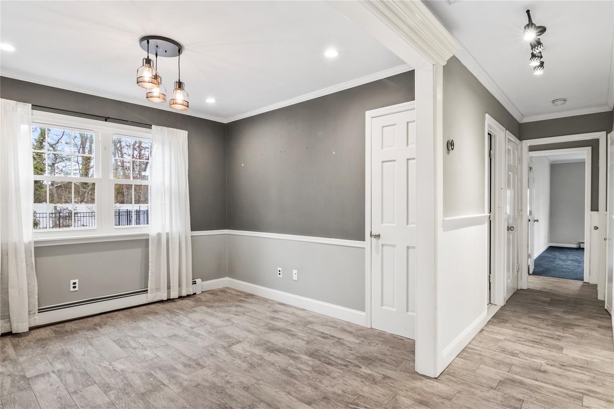 1 Wendy Court, Mount Sinai, New York image 10