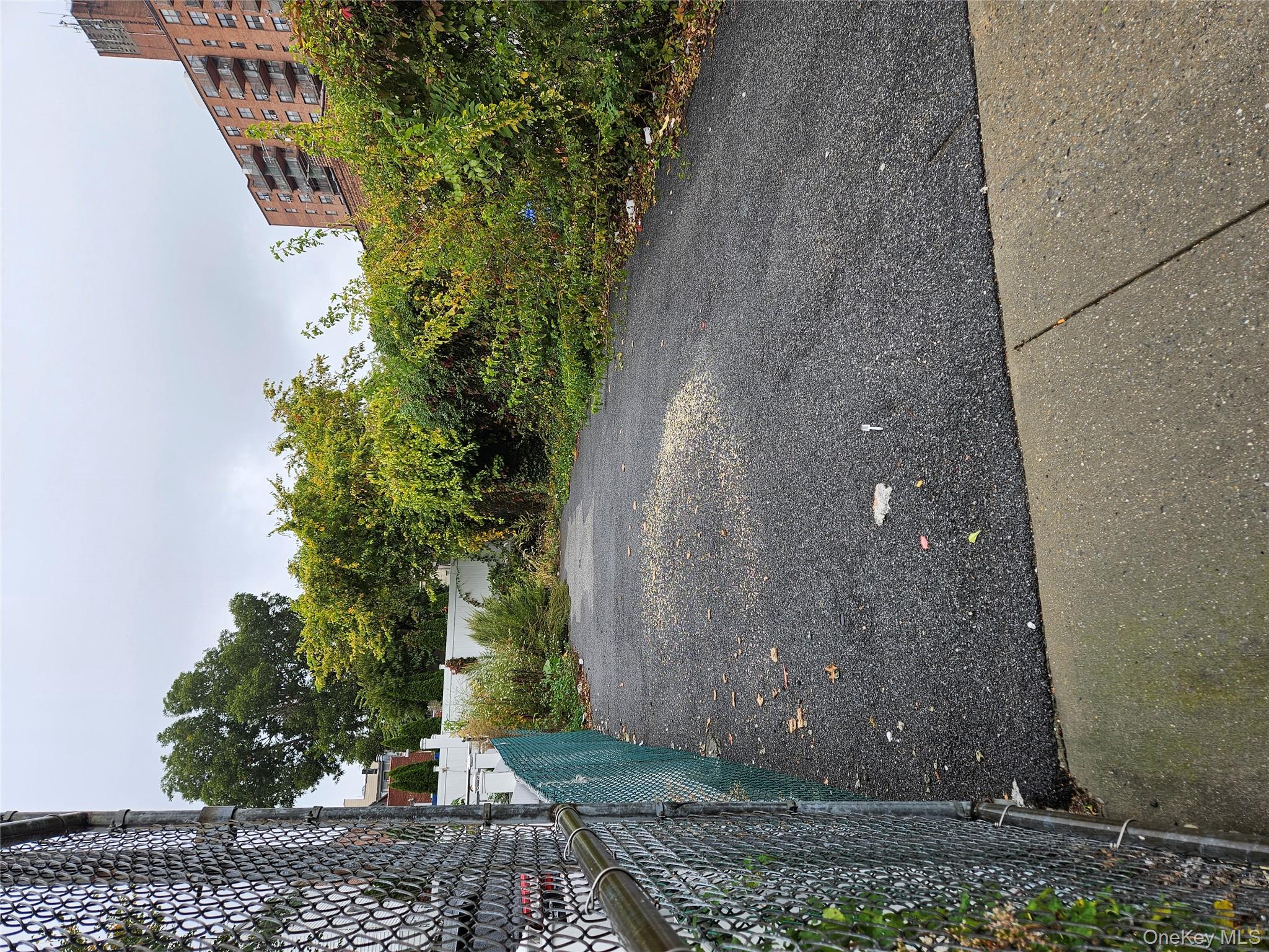 4179 Bronxwood Avenue