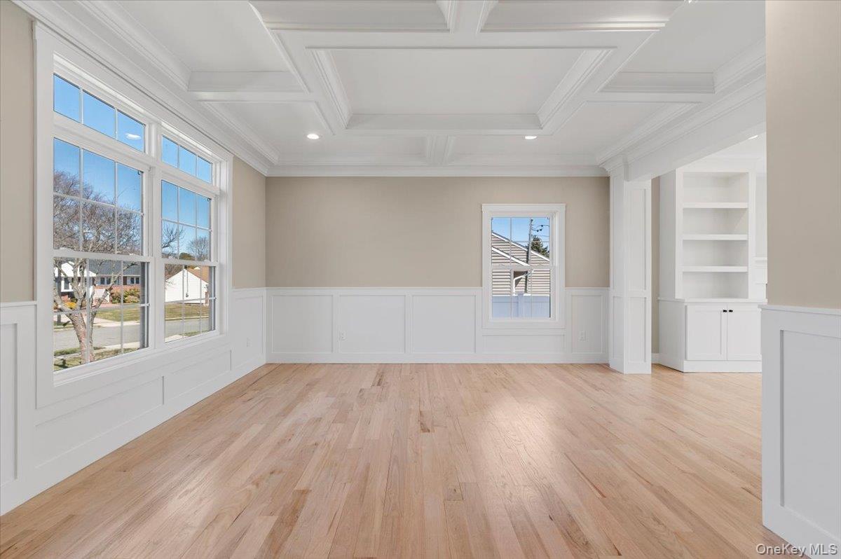 31 Cedar Drive E