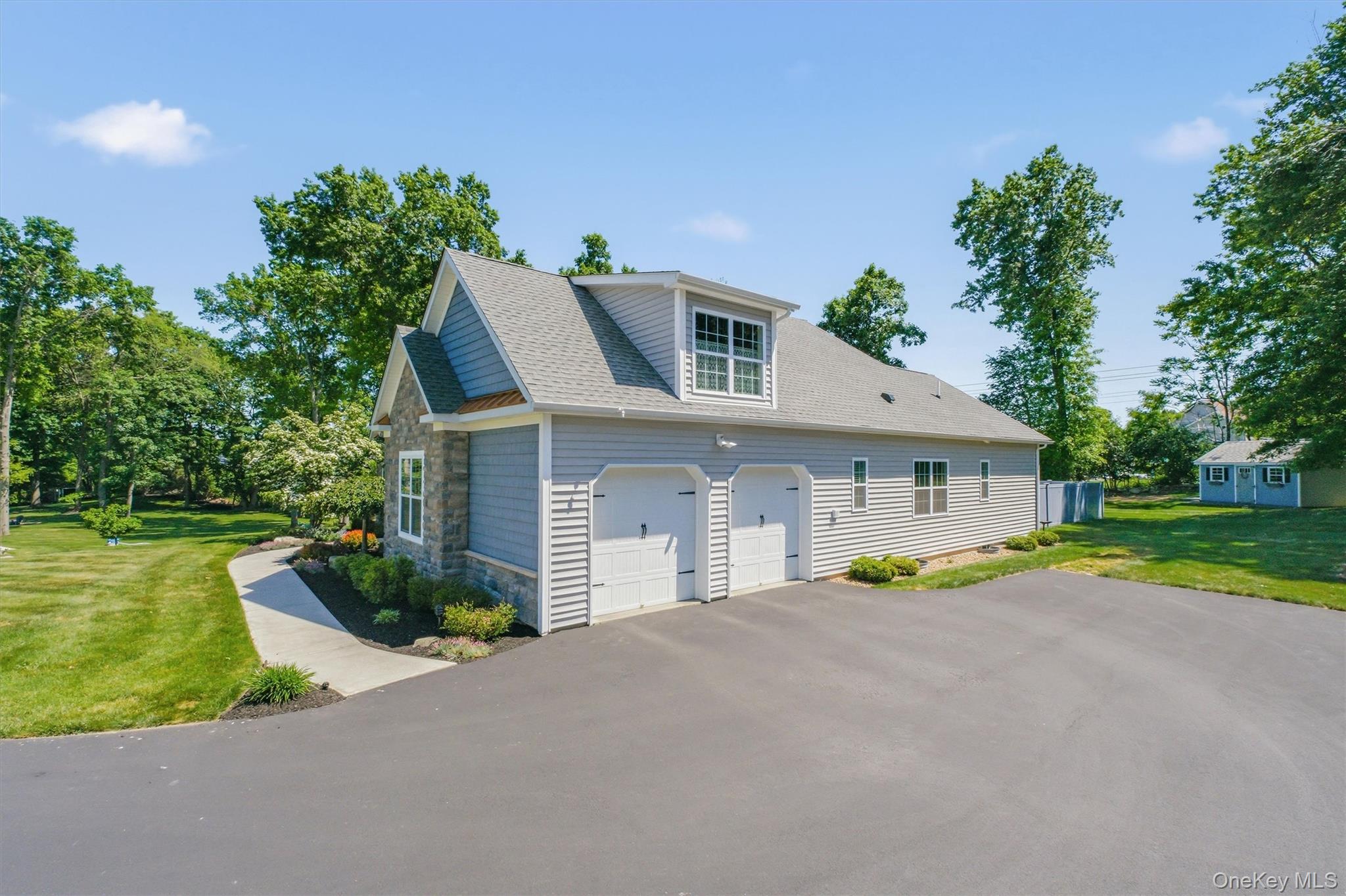 35 Briarwood Lane