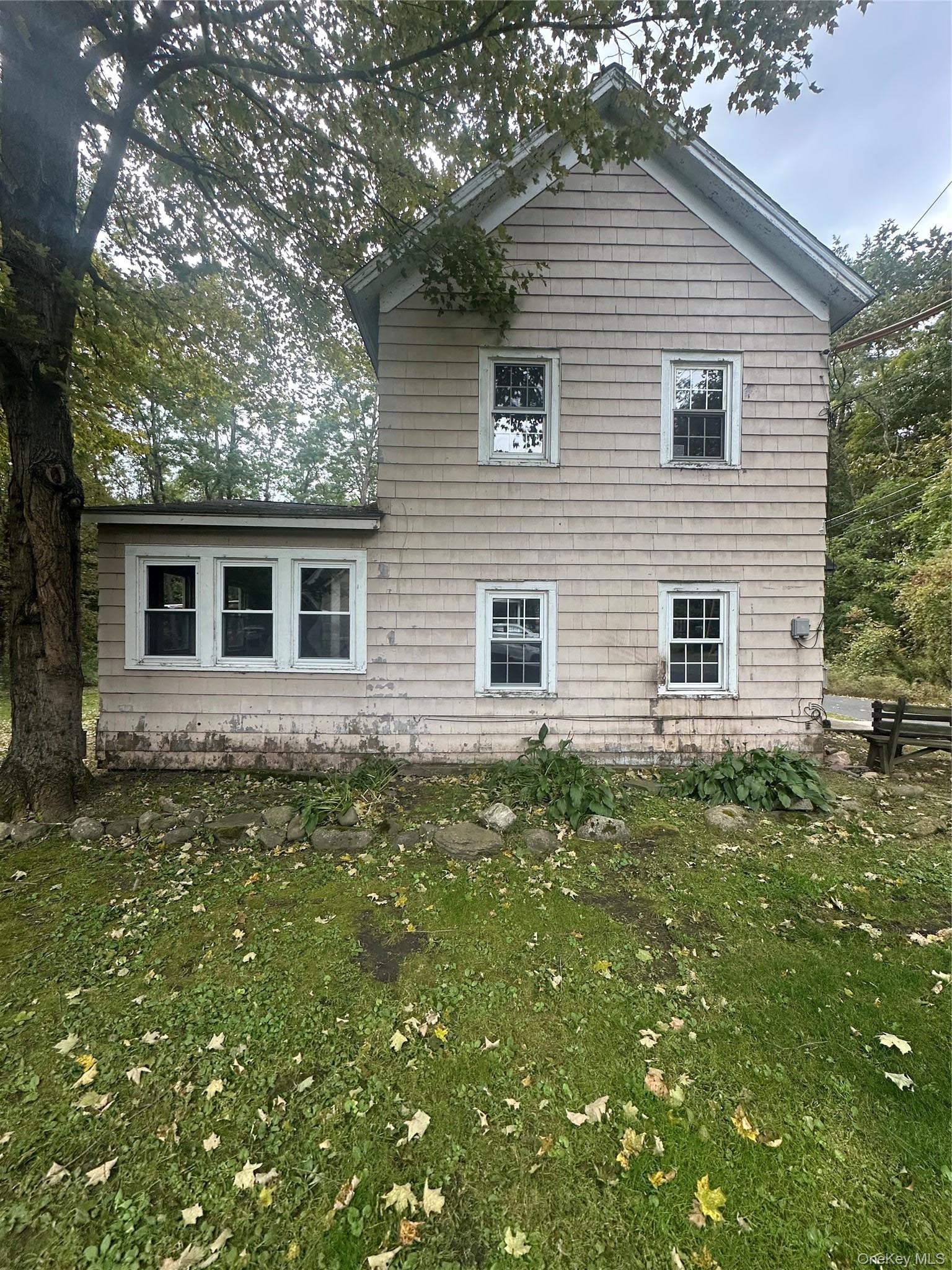 23 McCune Place