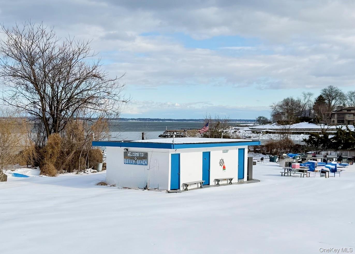 40 Davenport Avenue 1L